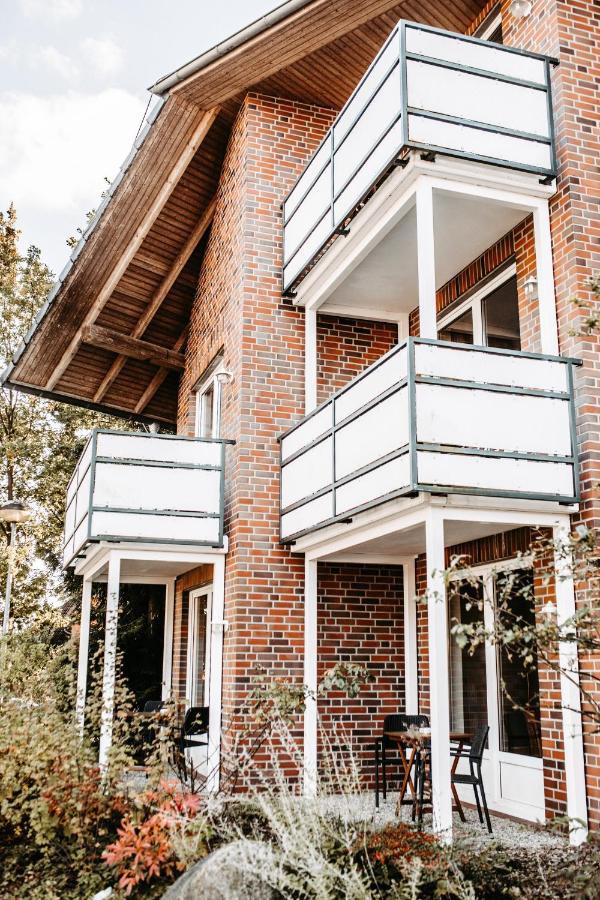 Akzent Hotel Zur Gruenen Eiche Bispingen Exterior foto