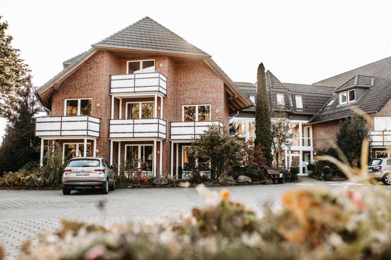Akzent Hotel Zur Gruenen Eiche Bispingen Exterior foto